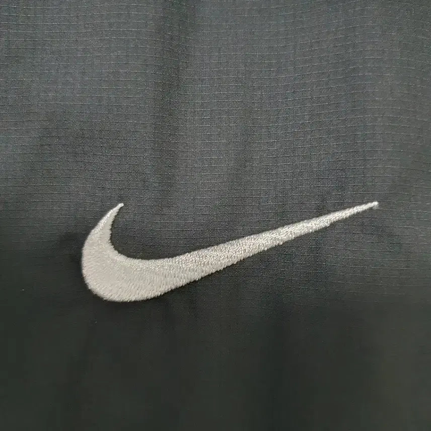 [BUNJANG] Nike Storm-FIT Hooded Windbreaker Jacket Black M / 나이키 정품 스톰핏 후드 바람막이 재킷 블랙 M