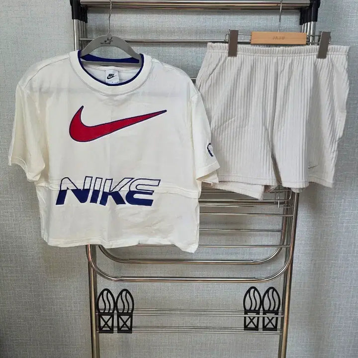 [BUNJANG] Nike Ribbed Shorts Set - Ivory / 나이키 반팔 티셔츠 골지 반바지 세트