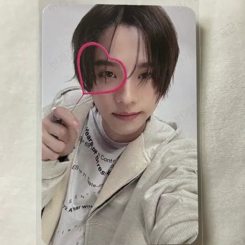 [BUNJANG] TWS Shin Yu NO TRAGEDY KREAM POB Photocard / NO TRAGEDY 투어스 신유 크림 미공포 특전 포카