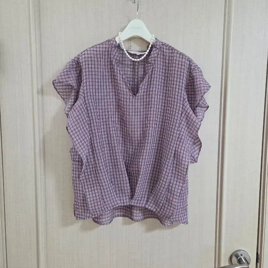 [SOLD OUT] 온앤온 체크 프릴블라우스