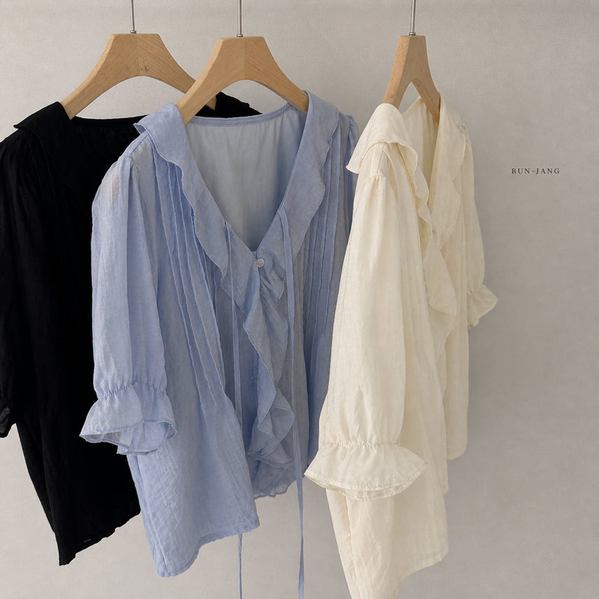 [BUNJANG] High-Quality Frill Pintuck Blouse / 비침X 고퀄 프릴 핀턱 블라우스 / 107