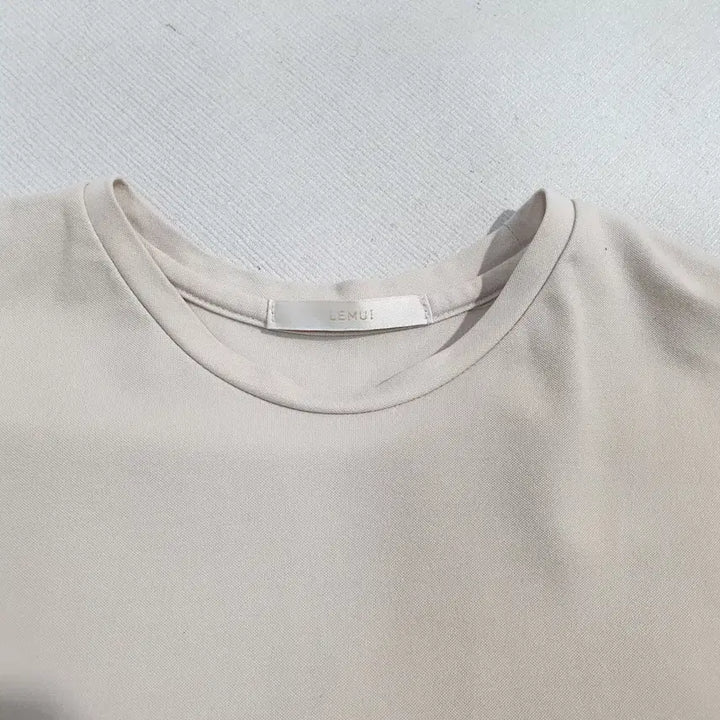 [BUNJANG] LEMUI Round Neck Short Sleeve T-Shirt (Size: F) / (JJ30080)LEMUI 르뮈 라운드 반팔티 F