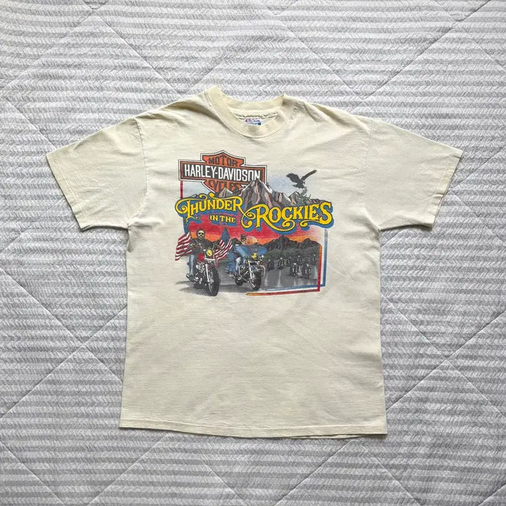[BUNJANG] 80s Harley-Davidson Cream Cartoon Artwork T-Shirt / 80s 빈티지 할리데이비슨 반팔 티셔츠