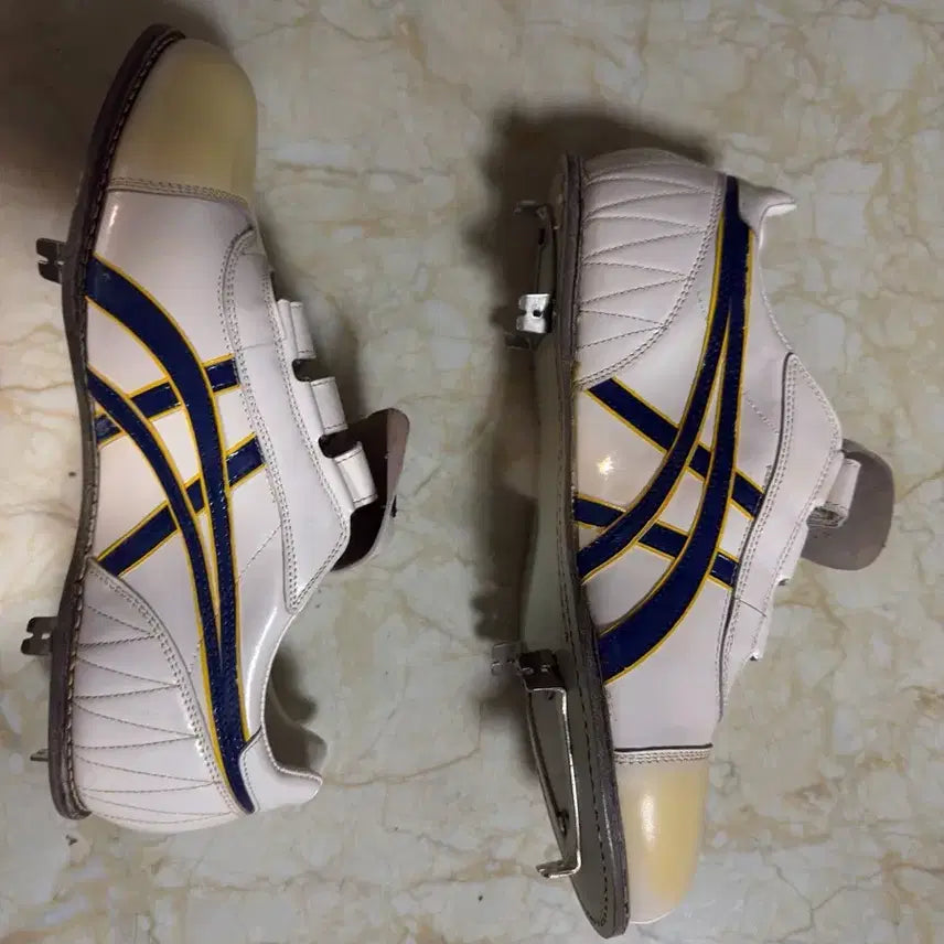 [BUNJANG] Orix Buffaloes BlueWave Player Issued Asics Replacement Spikes (300mm) / 오릭스 블루웨이브 선수단 지급용 아식스 교체형 스파이크