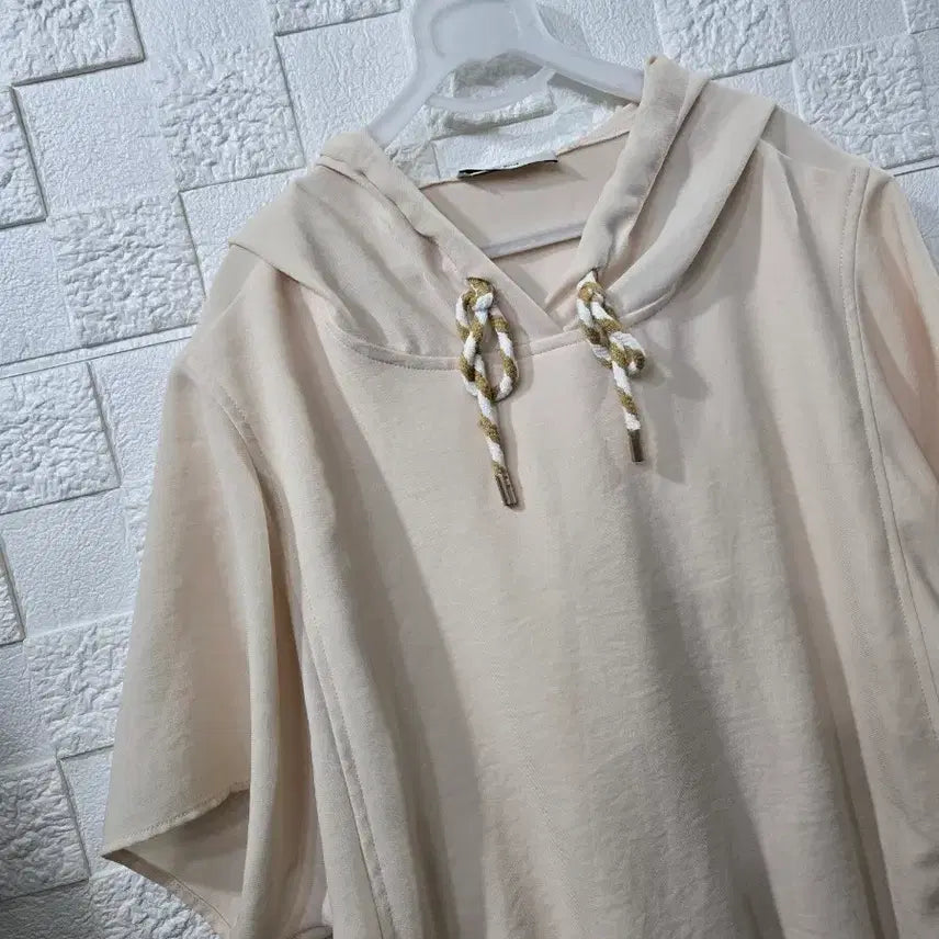 [SOLD OUT] 오즈세컨  러블리  후드 새상급