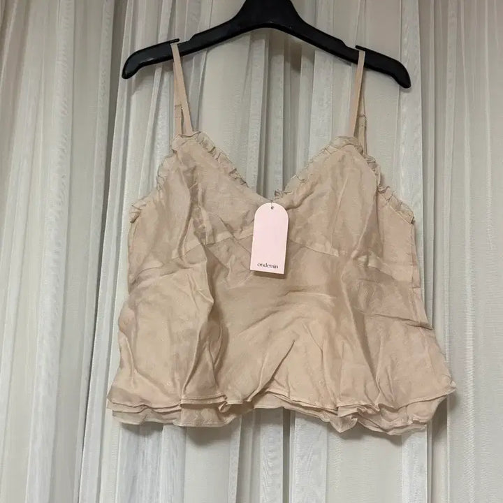 [BUNJANG] Ondemin Sweet Frill Sleeveless Top / (새상품)온드민 스윗 프릴 슬리브리스