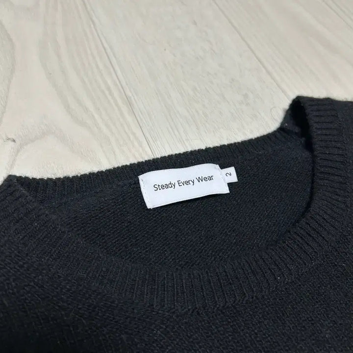 [BUNJANG] Steady Are We Everywhere Cotton Round Neck Knit Black / [2] 스테디에브리웨어 코튼 라운드넥 니트 블랙