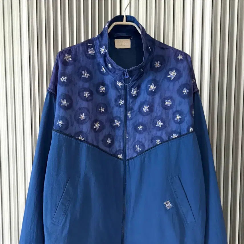 [BUNJANG] Adidas Vintage Nylon Jacket / adidas vintage Jacket