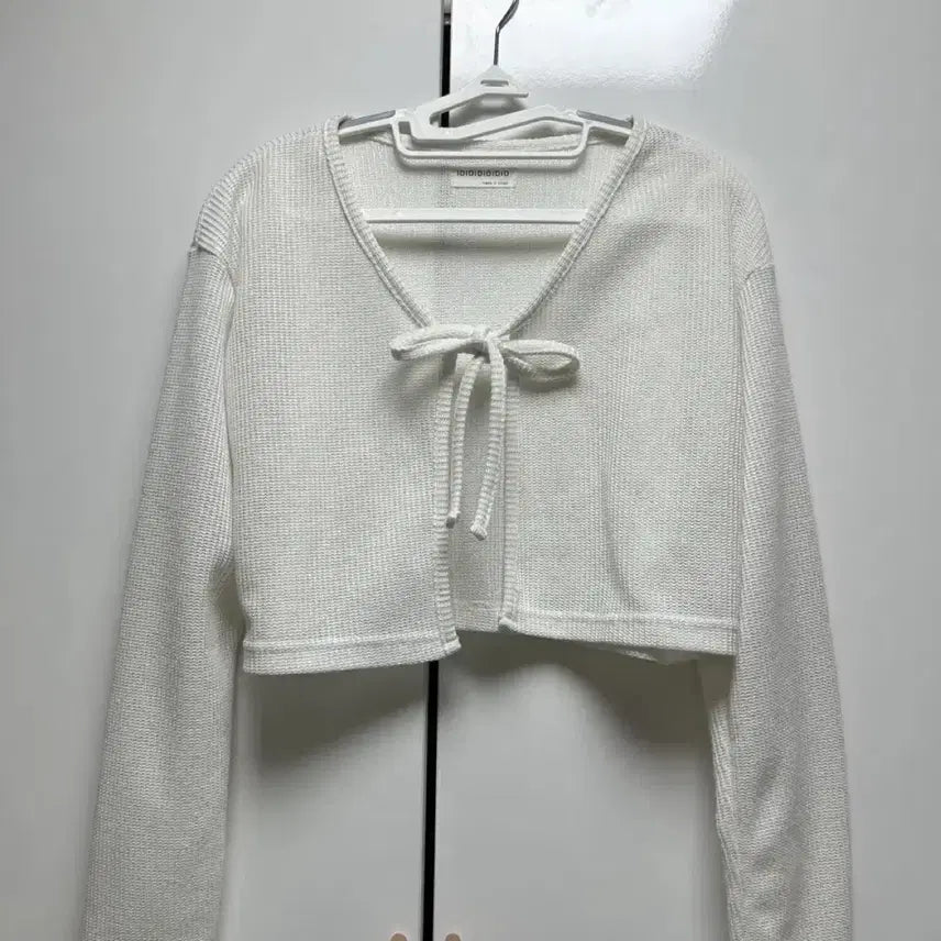 [BUNJANG] Cropped Cardigan / 크롭 가디건