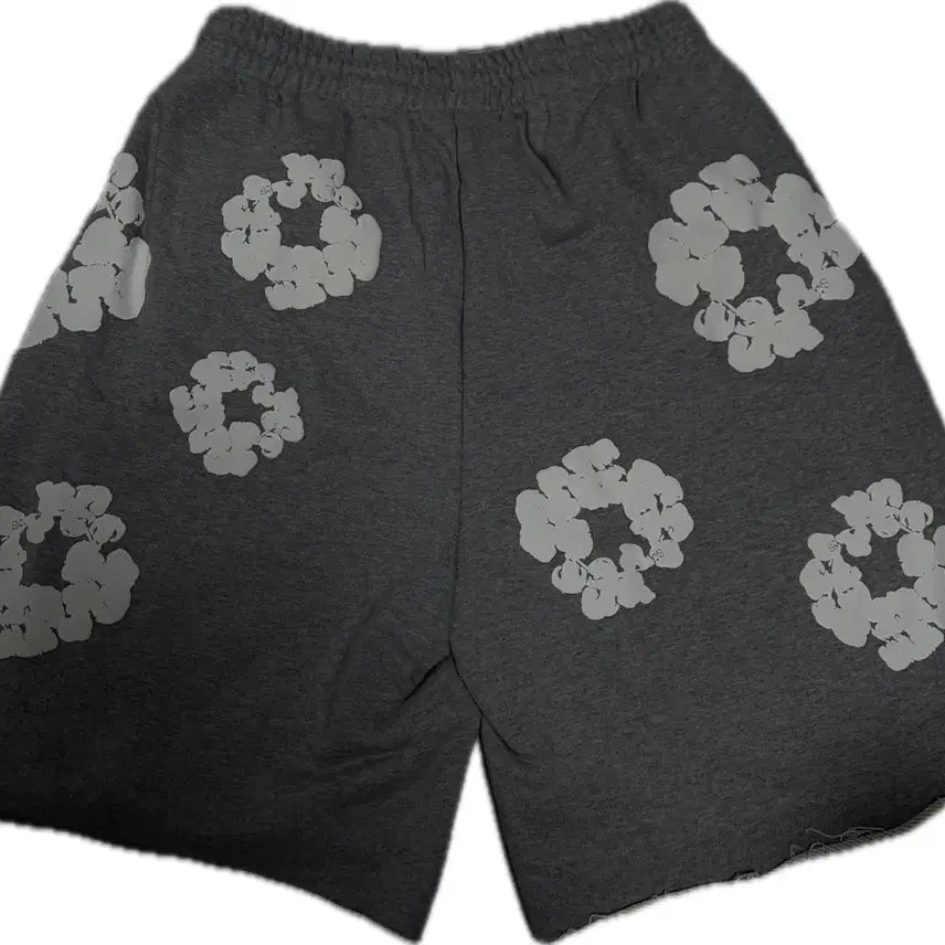 [BUNJANG] Denim Tears Cotton Wreath Grey Sweat Shorts / [XL] 데님티어스 스웻 쇼츠 반바지 코튼 리쓰 그레이