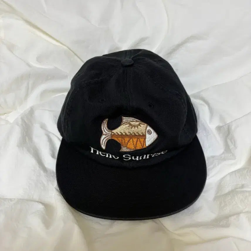 [BUNJANG] Hello Sunrise Cap Hat / 헬로 선라이즈 모자