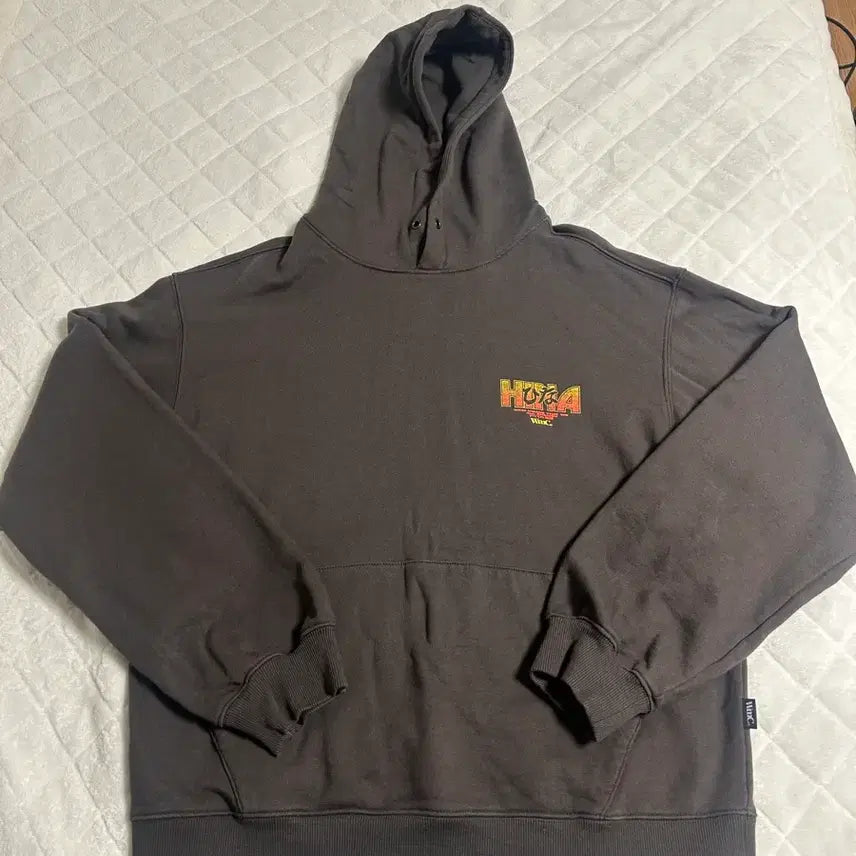 [BUNJANG] QWER QWER x WMC Collaboration Hooded Sweatshirt - Hina (Size M) / QWER WMC 히나 후드티 M