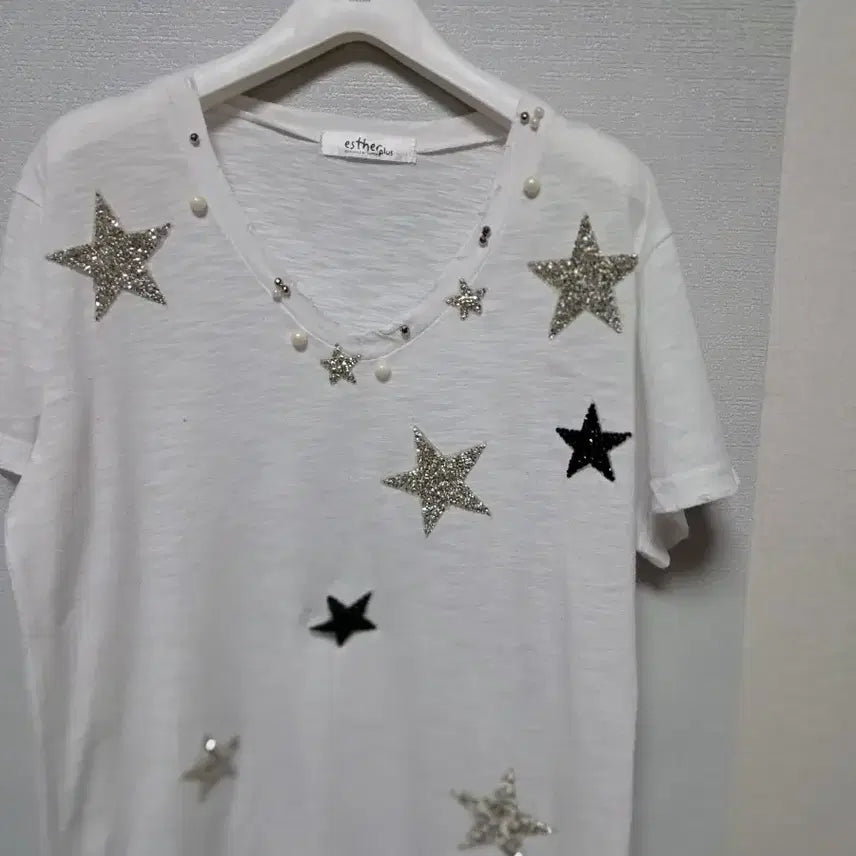 [BUNJANG] Estherplus Vintage Star Embellished Short-Sleeve T-Shirt / estherplus 빈티지 별 장식 반팔 티셔츠66~77