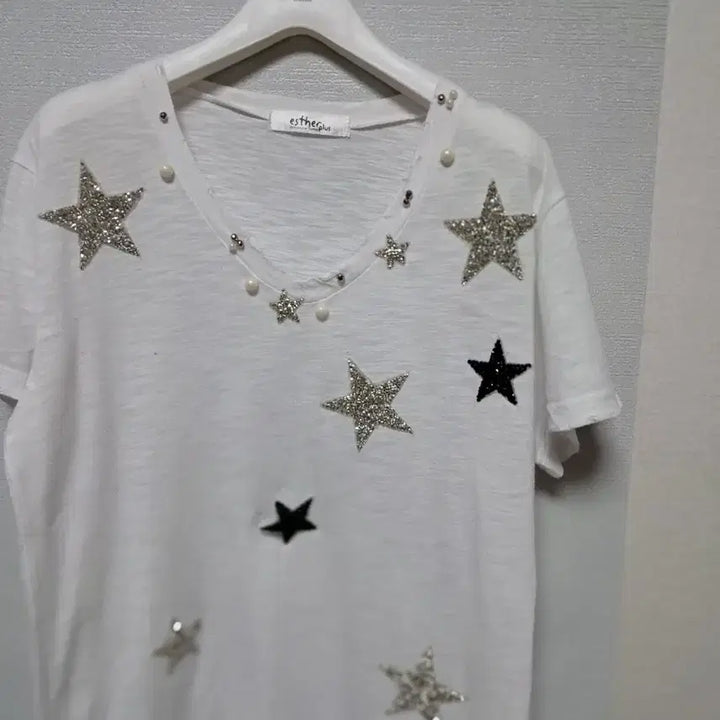 [BUNJANG] Estherplus Vintage Star Embellished Short-Sleeve T-Shirt / estherplus 빈티지 별 장식 반팔 티셔츠66~77