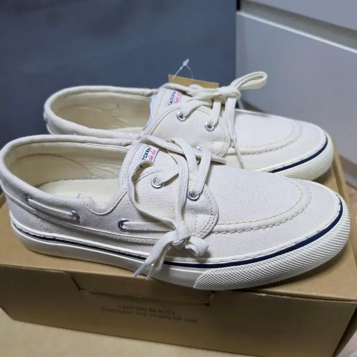[BUNJANG] Catchball Taped Boat Shoes Ecru / 캐치볼 y-01 에크루 테이프드 보트슈즈