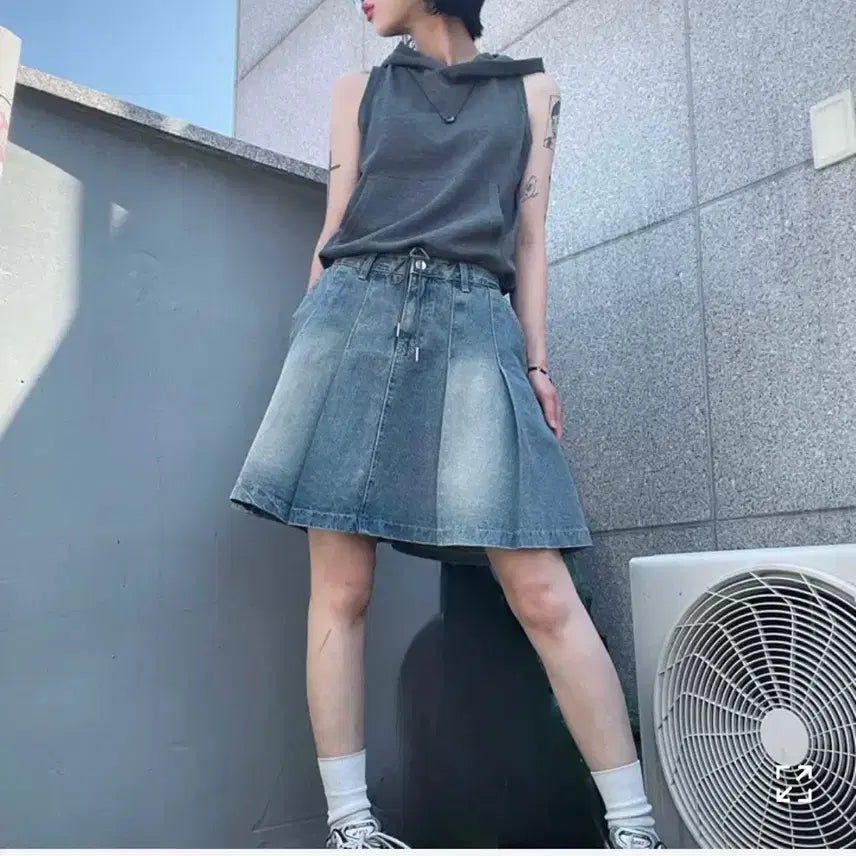 [BUNJANG] Ablie Pleated Medium Wash Midi Skirt / 에이블리 플리츠 중청 미디스커트