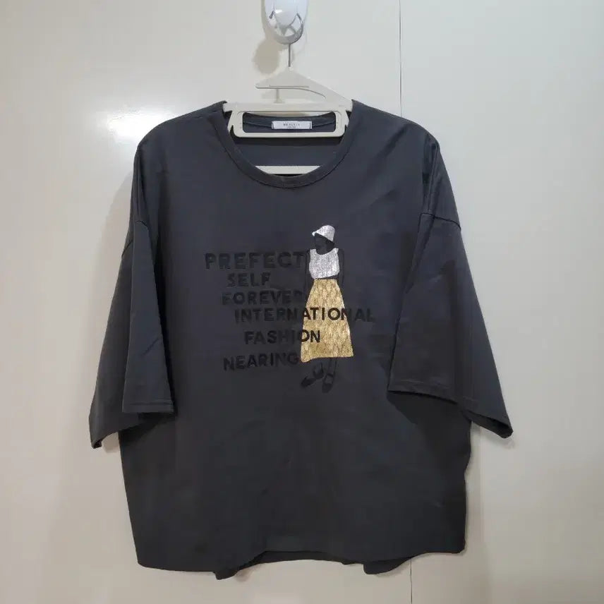 [BUNJANG] Graphic Print Oversized Short-Sleeve T-Shirt / 프린팅 반팔티