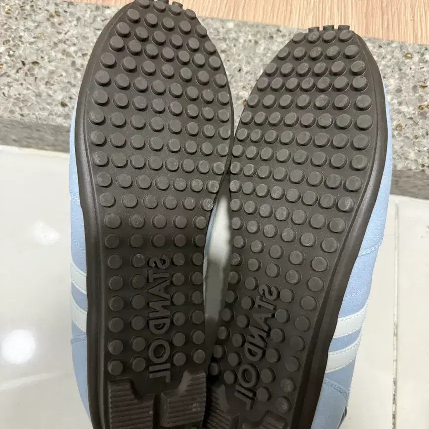 [BUNJANG] Standoil Mary Jane Studs Blue Combo Shoes / 스탠드오일 메리제인 스터드 블루콤비 240