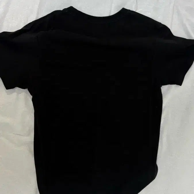 [BUNJANG] The Coldest Moment Unisex T-Shirt Black Size S / 더콜디스트모먼트 반팔