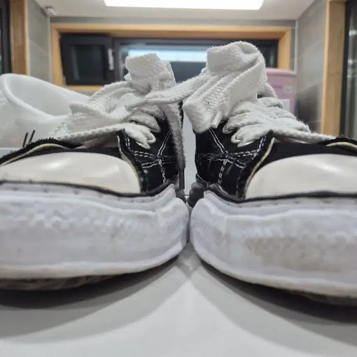 [BUNJANG] Mihara Yasuhiro Peterson Leather Sneakers / [42]미하라 야스히로 피터슨