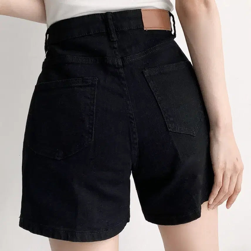 [BUNJANG] High-Waisted Cooling Shorts with Leg Cover (Size M) / 미사용 | 하이웨스트 숏팬츠 하체 커버 반바지 M 쿨링소재