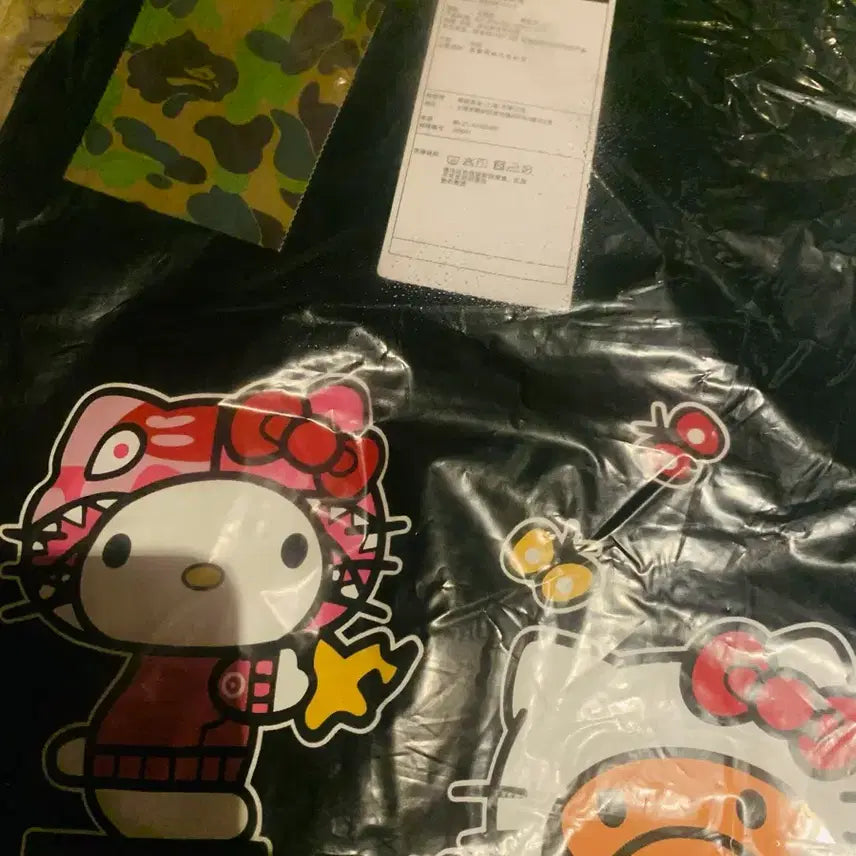 [BUNJANG] BAPE x Hello Kitty Baby Milo Short Sleeve T-Shirt Black XL / 베이프 x 헬로키티 베이비마일로 반팔티 블랙xl 미개봉 새상품