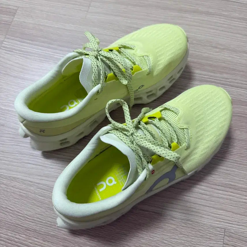 [BUNJANG] On Running Cloudmonster 3 Limelight Seedling Running Shoes / 온러닝 클라우드 몬스터3 라임라이트 시들링 235 37.5