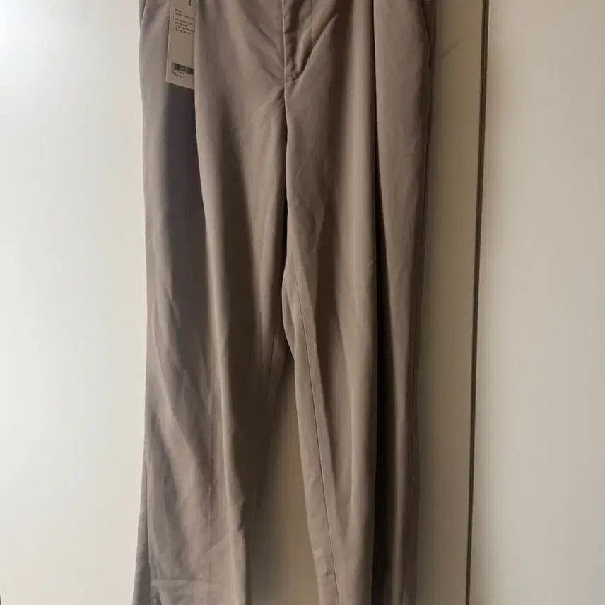 [BUNJANG] Minav One-Tuck Wide Slacks Beige L / (L) 미나브 원턱 와이드 슬랙스 베이지