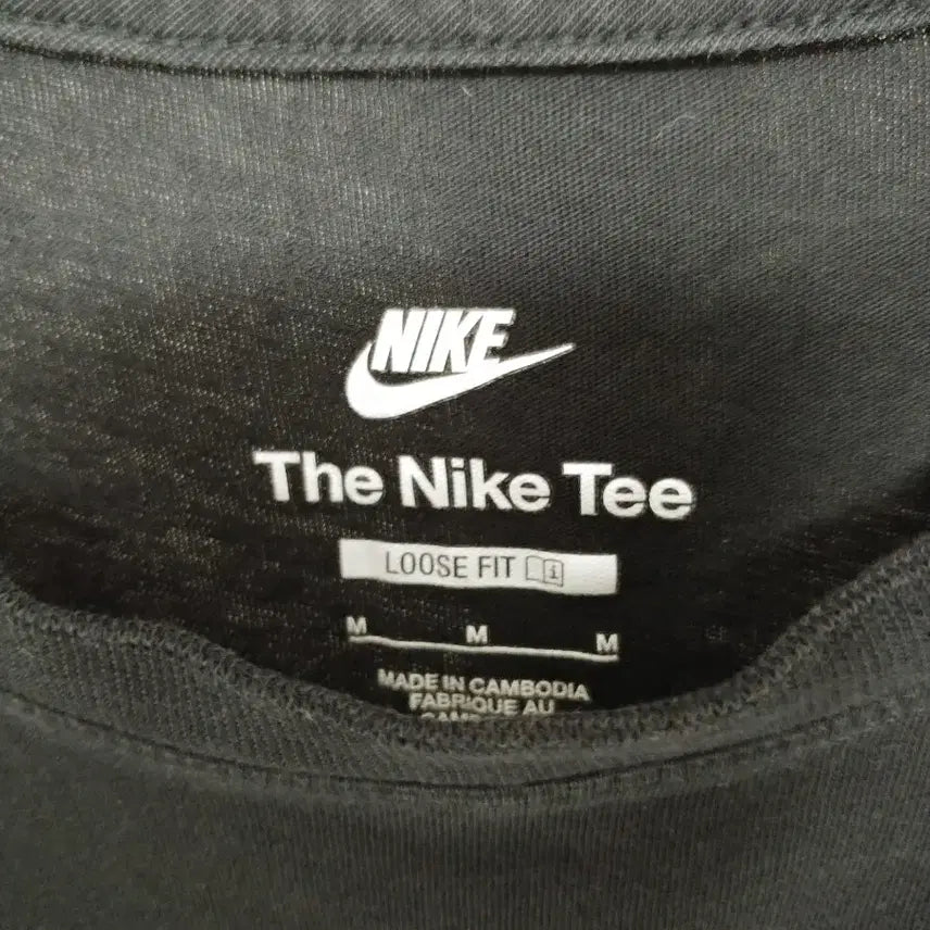 [BUNJANG] Nike NSW Essential Loose Fit Cropped T-Shirt Black / 나이키 NSW 에센셜 루즈핏 크롭 반팔 티셔츠 (블랙/M)