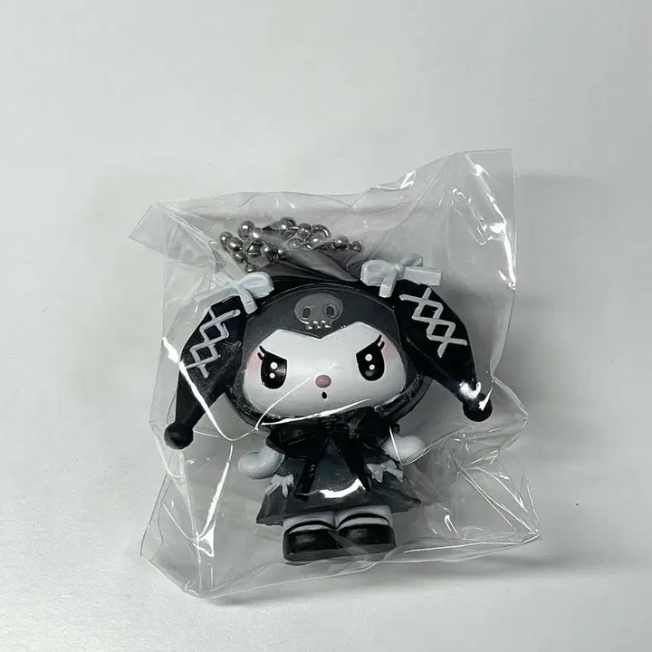 [BUNJANG] MeruKuro Figure Gacha Keyring / 메루쿠로 쿠로미 피규어 가챠 키링