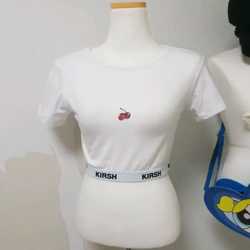 [BUNJANG] Kirsh Cherry Crop T-Shirt / 키르시 체리 크롭티 반팔티 반팔티셔츠 크롭티셔츠