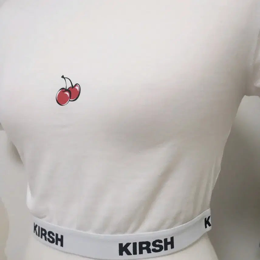 [BUNJANG] Kirsh Cherry Crop T-Shirt / 키르시 체리 크롭티 반팔티 반팔티셔츠 크롭티셔츠