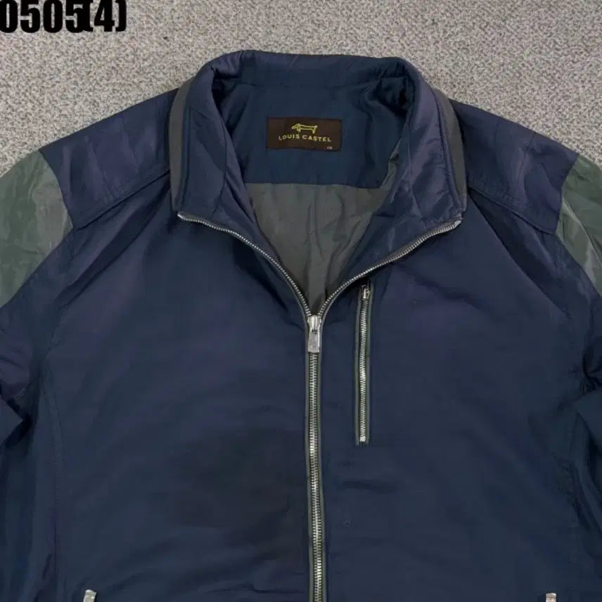[BUNJANG] Louis Castel Windbreaker Jacket / 루이까스텔 바람막이 110 | 0505
