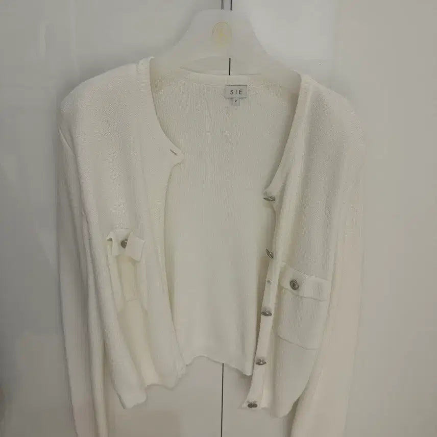 [BUNJANG] Sie Cream Fine Knit Pocket Cardigan / Sie 클래시 포켓 가디건