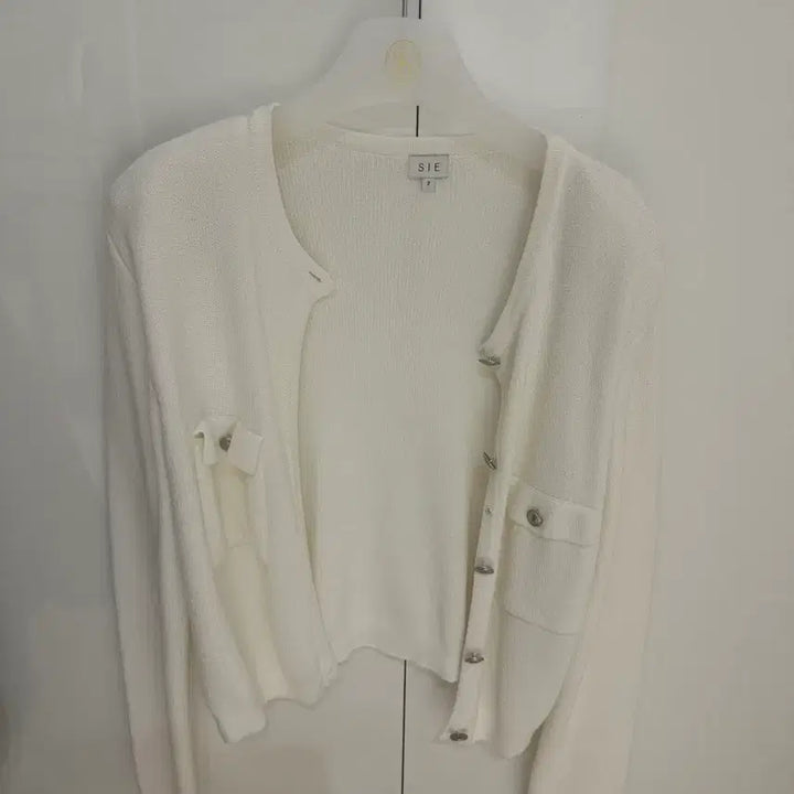 [BUNJANG] Sie Cream Fine Knit Pocket Cardigan / Sie 클래시 포켓 가디건