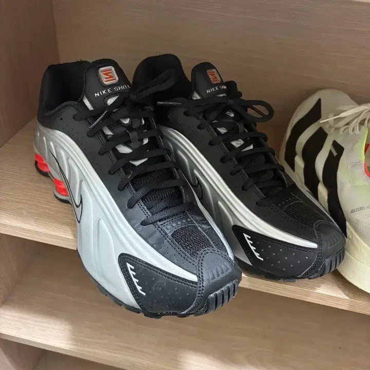 [BUNJANG] Nike Shox 260 Sneakers / 나이키 샥스260