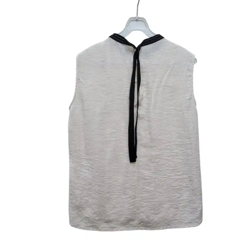 [BUNJANG] Maje Sleeveless Blouse / 마쥬 슬리브리스 블라우스