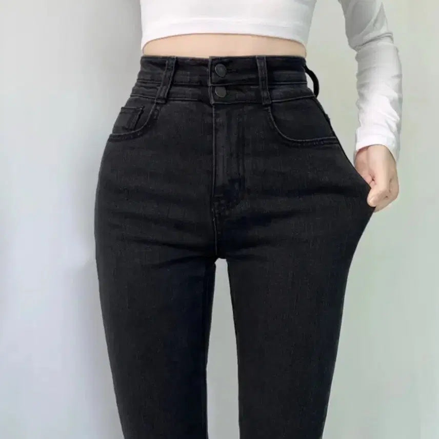 [BUNJANG] Two-Button Black High-Waist Skinny Jeans / 미사용 | 투버튼 흑청 하이웨스트 블랙 스키니 | 원가 32,800