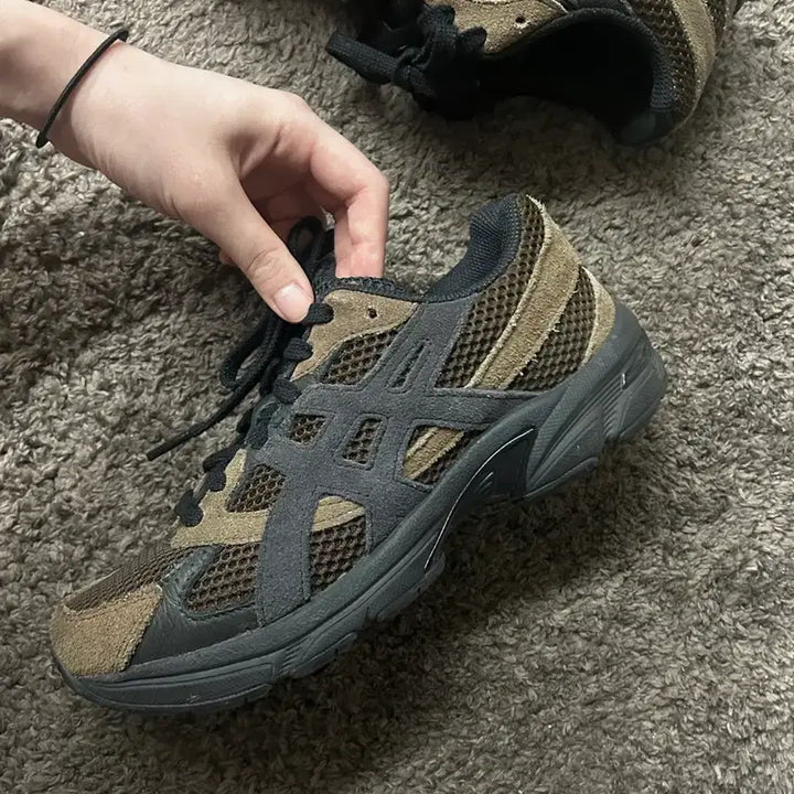 [BUNJANG] ASICS Gel-1130 Dark Brown/Midnight Sneakers / 아식스 젤 1130 다크브라운:미드나이트 235