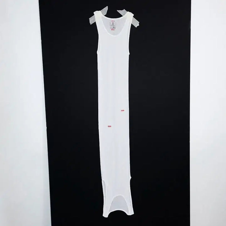 [BUNJANG] Supreme x MM6 Maison Margiela Hanes Tank Top (M, White) / 슈프림 x MM6 메종마르지엘라 헤인즈 탱크탑