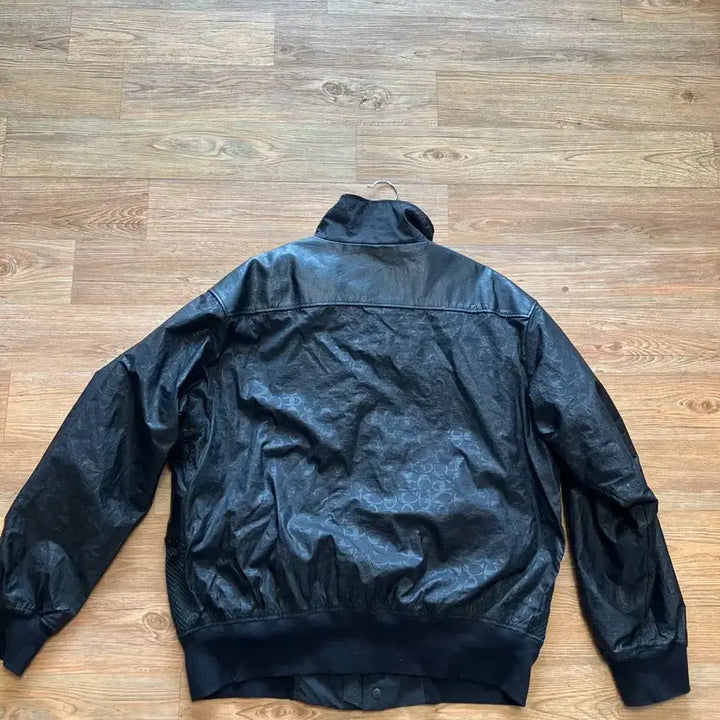 [BUNJANG] Coach Champion Windbreaker Jacket / 코치 챔피온 바람막이