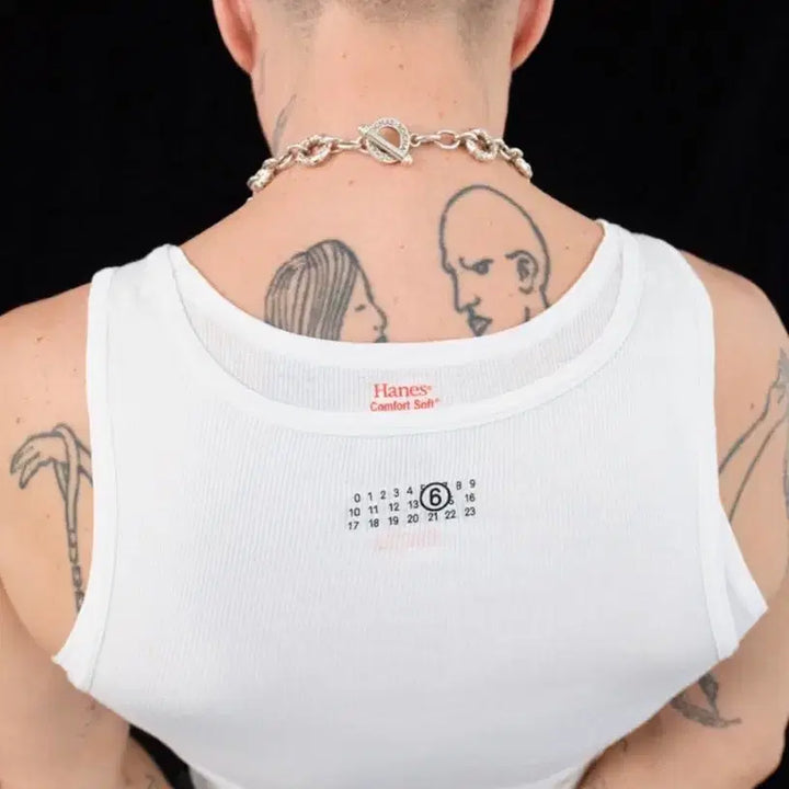 [BUNJANG] Supreme x MM6 Maison Margiela Hanes Tank Top (Black, Size M) / 슈프림 x MM6 메종마르지엘라 헤인즈 탱크탑