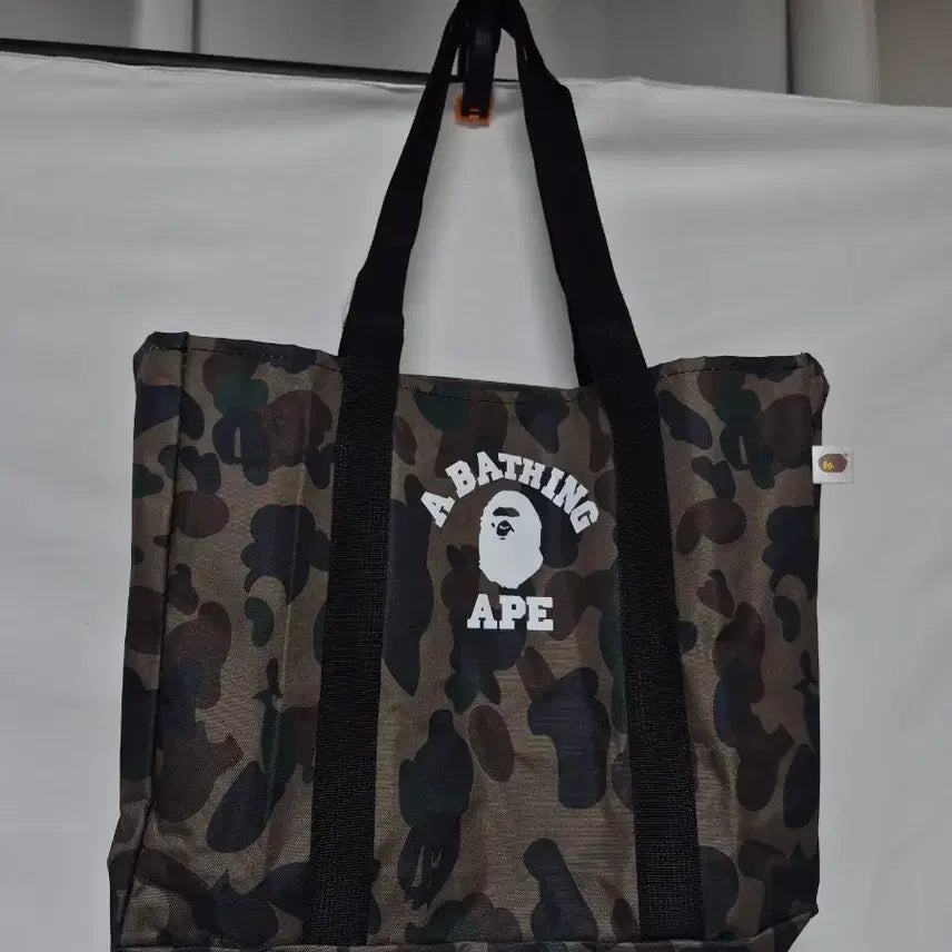 [BUNJANG] BAPE Magazine Supplement Tote Bag / 베이프 잡지부록 토드백 새상품