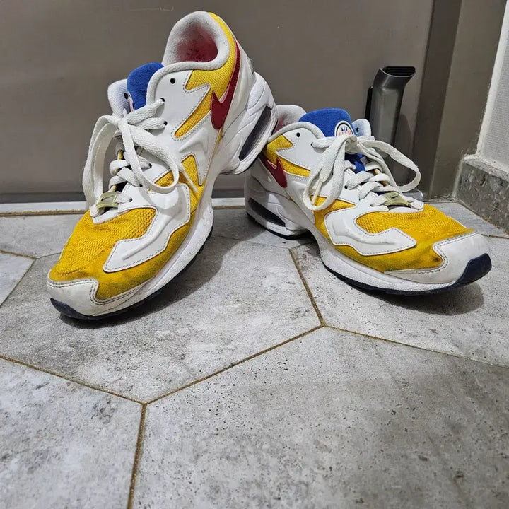 [BUNJANG] Nike Air Max 2 Light University Gold Custom Sneakers / [275] 나이키 에어맥스2 라이트 유니버시티 골드
