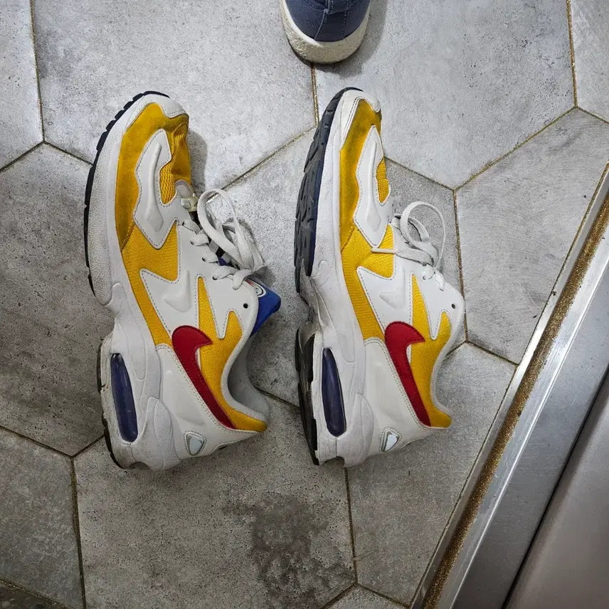 [BUNJANG] Nike Air Max 2 Light University Gold Custom Sneakers / [275] 나이키 에어맥스2 라이트 유니버시티 골드