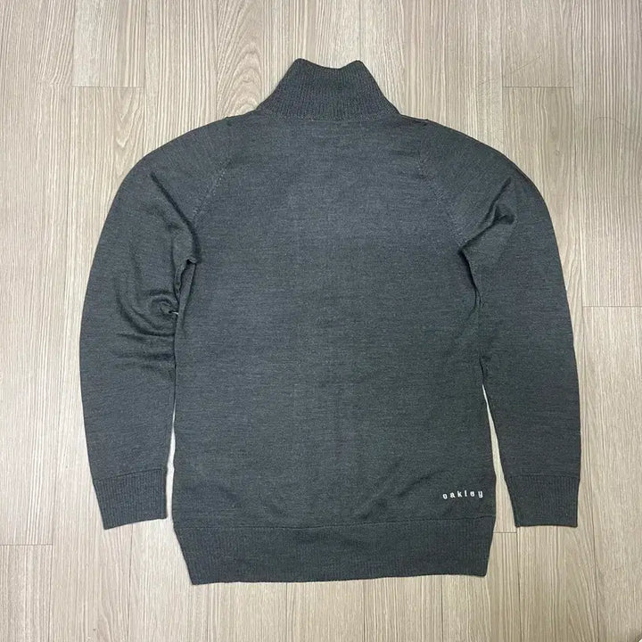 [BUNJANG] Oakley Knit Zip-Up (Charcoal, Size M) / 오클리 니트 집업
