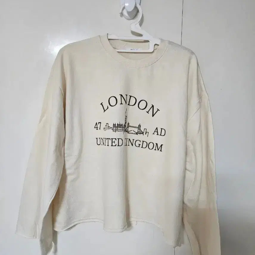 [BUNJANG] London Printing Sweatshirt / 런던 프린팅 아이보리 /브라운/그레이 맨투맨