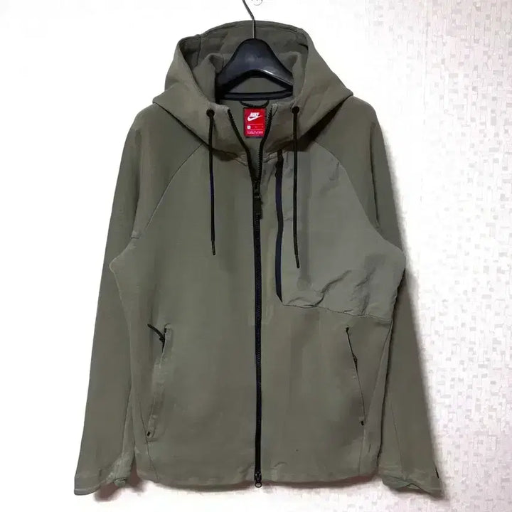 [BUNJANG] Nike Tech Pack Training Hooded Jacket Khaki M / [M,95]나이키 테크팩 트레이닝 후드집업 자켓 카키