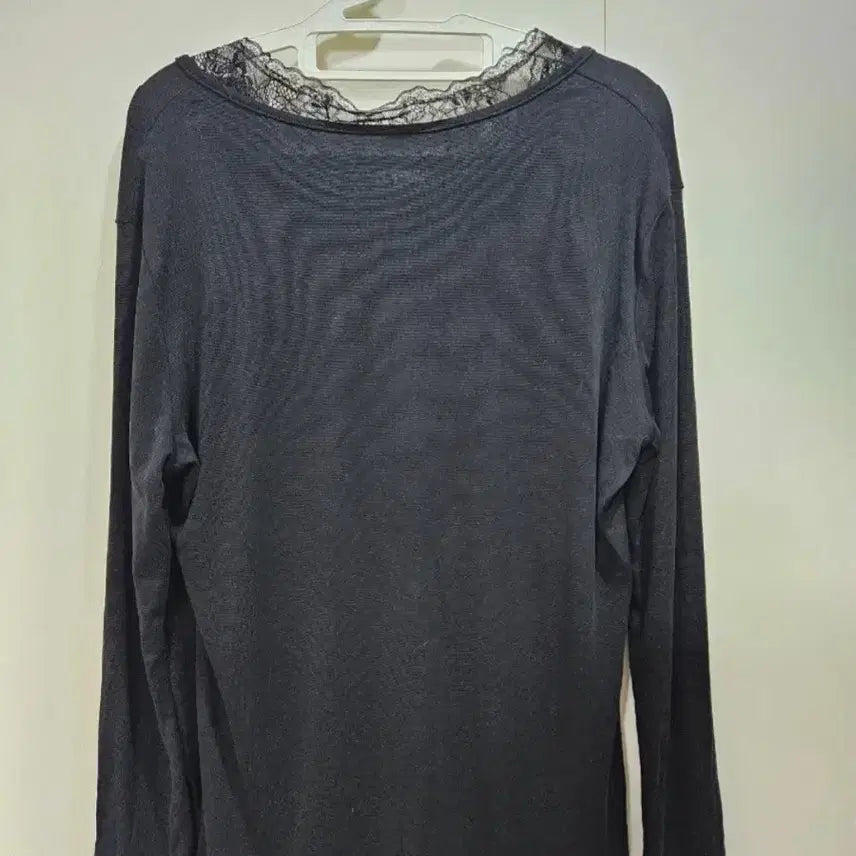 [BUNJANG] Black Lace Long Sleeve T-Shirt / 레이스 블랙 긴팔 티셔츠
