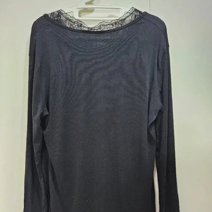 [BUNJANG] Black Lace Long Sleeve T-Shirt / 레이스 블랙 긴팔 티셔츠